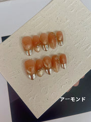 13 手作りネイルチップ