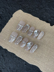 11 手作りネイルチップ