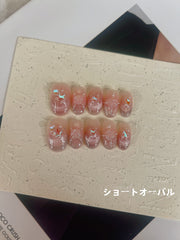 21 手作りネイルチップ