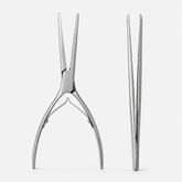 Square nail pinch tool